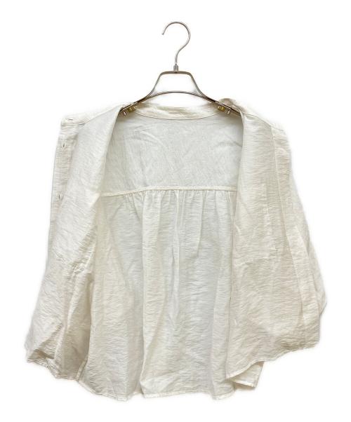 SHIPS（シップス）SHIPS (シップス) シルク混 シアー 羽織 シャツ ホワイト サイズ:freeの古着・服飾アイテム