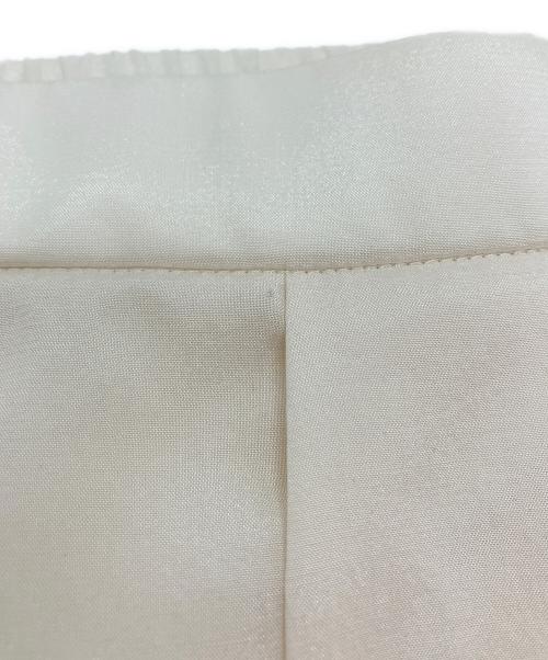 GRACE CONTINENTAL（（グレースコンチネンタル）GRACE CONTINENTAL (（グレースコンチネンタル) フレアタックスカート ホワイト サイズ:36の古着・服飾アイテム