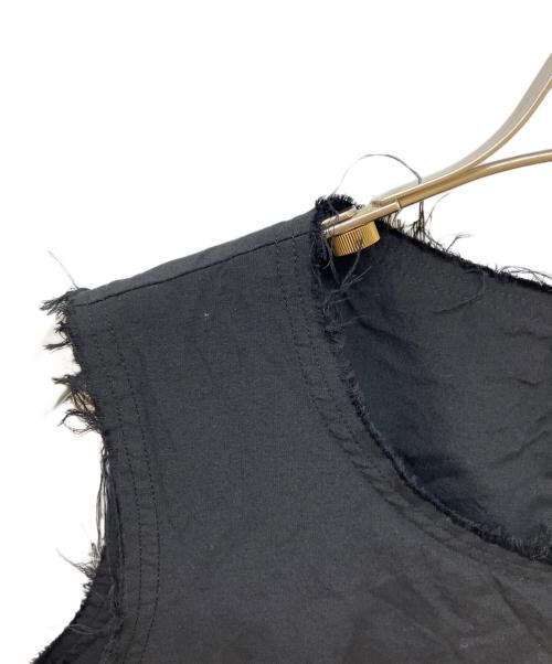 COMME des GARCONS（コムデギャルソン）COMME des GARCONS (コムデギャルソン) 変形ノースリーブブラウス ブラック サイズ:Sの古着・服飾アイテム