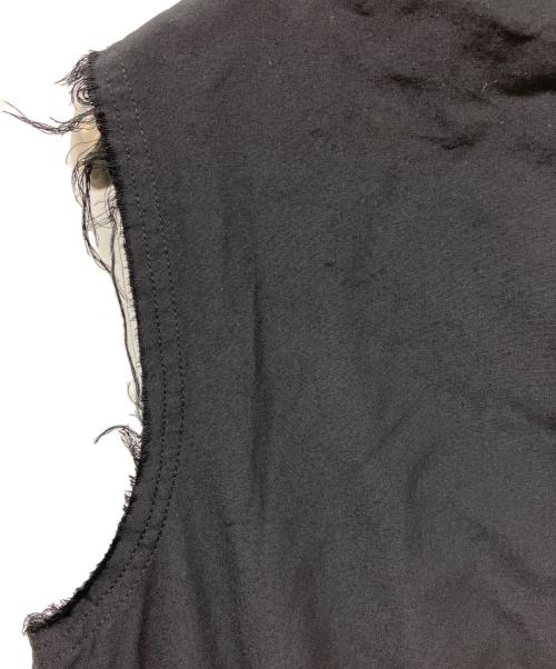 COMME des GARCONS（コムデギャルソン）COMME des GARCONS (コムデギャルソン) 変形ノースリーブブラウス ブラック サイズ:Sの古着・服飾アイテム