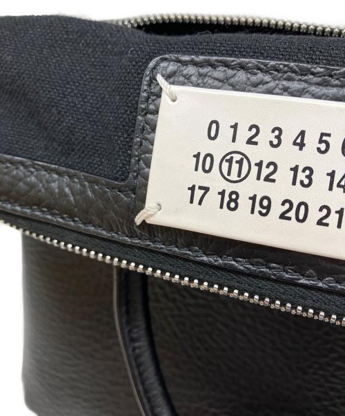 Maison Margiela（メゾンマルジェラ）Maison Margiela (メゾンマルジェラ) 「5AC」ミニ ブラックの古着・服飾アイテム