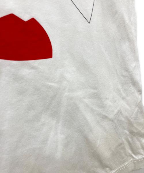 JUNYA WATANABE COMME des GARCONS（(ジュンヤワタナベ コムデギャルソン）JUNYA WATANABE COMME des GARCONS ((ジュンヤワタナベ コムデギャルソン) プリントTシャツ ホワイト サイズ:-の古着・服飾アイテム