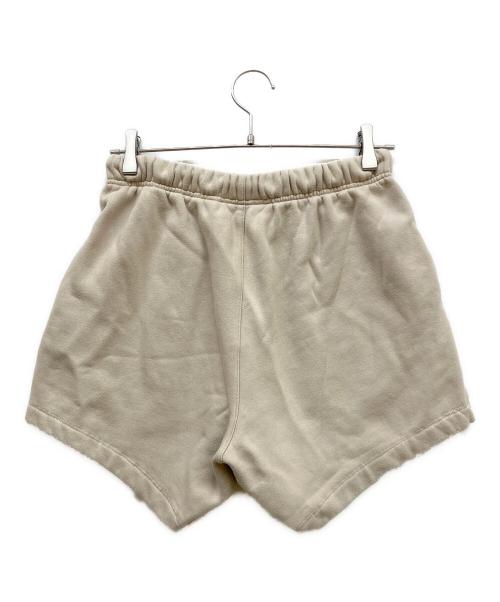 FOG ESSENTIALS（フィアオブゴッド エッセンシャル）FOG ESSENTIALS (フィアオブゴッド エッセンシャル) スウェットショートパンツ ベージュ サイズ:XSの古着・服飾アイテム