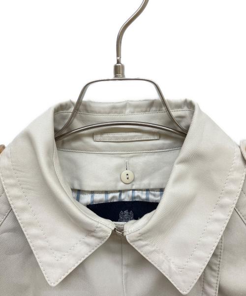 Aquascutum（アクアスキュータム）Aquascutum (アクアスキュータム) ライナー付トレンチコート ホワイト サイズ:8の古着・服飾アイテム
