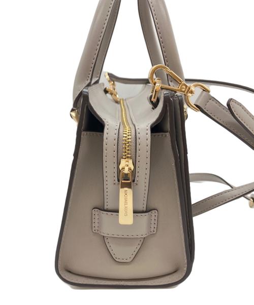 MICHAEL KORS（マイケルコース）MICHAEL KORS (マイケルコース) MIRREN2WAYバッグ ライトグレーの古着・服飾アイテム