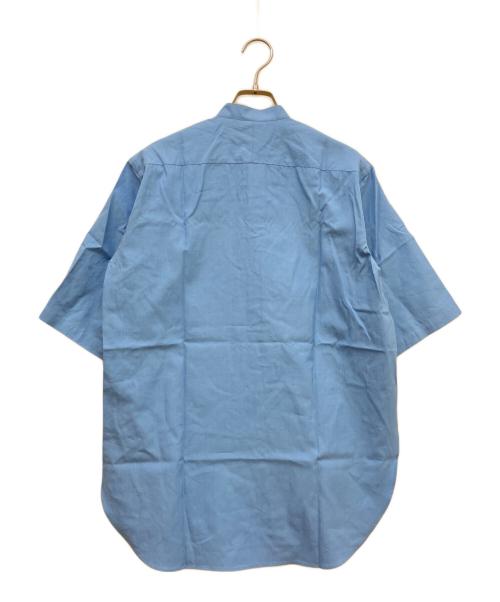 AURALEE（オーラリー）AURALEE (オーラリー) WASHED FINX TWILL HALF SLEEVED P/O SHIRT ブルー サイズ:SIZE 0 未使用品の古着・服飾アイテム