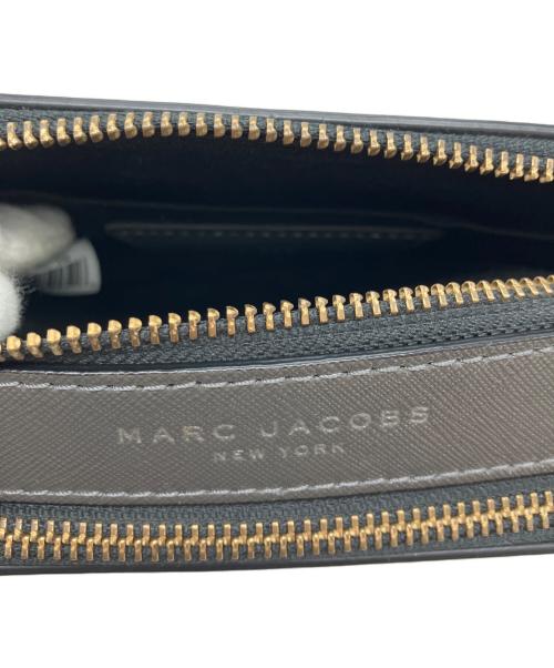 MARC JACOBS（マークジェイコブス）MARC JACOBS (マークジェイコブス) ショルダーバッグ シルバーの古着・服飾アイテム