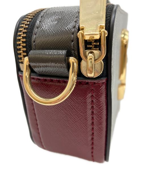 MARC JACOBS（マークジェイコブス）MARC JACOBS (マークジェイコブス) ショルダーバッグ シルバーの古着・服飾アイテム