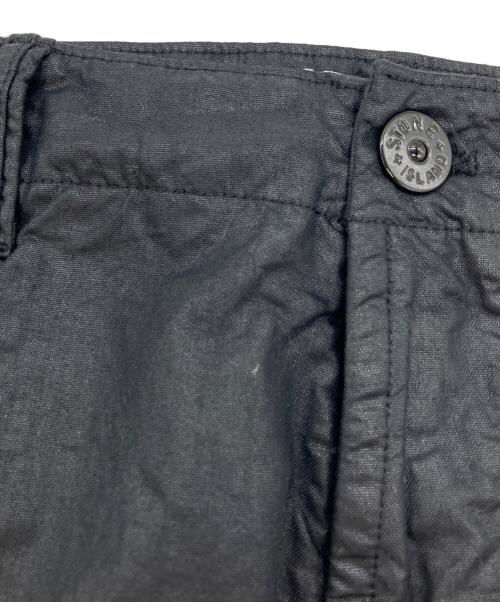 STONE ISLAND（ストーンアイランド）STONE ISLAND (ストーンアイランド) ORGANIC-LOOK NYLON PANAMA-TC - GARMENT DYED - SHORTS ブラック サイズ:W30の古着・服飾アイテム
