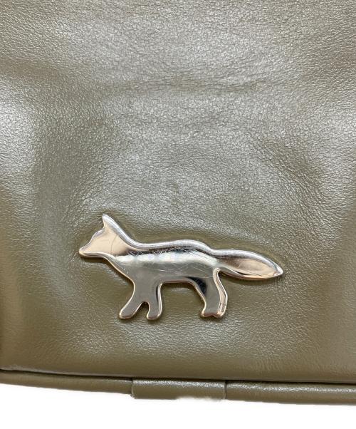 maison kitsune（メゾンキツネ）maison kitsune (メゾンキツネ) BOOGIE CAMERA BAG オリーブの古着・服飾アイテム
