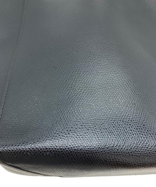CELINE（セリーヌ）CELINE (セリーヌ) バーティカルカバスモールレザー2WAYショルダーバッグ ブラックの古着・服飾アイテム