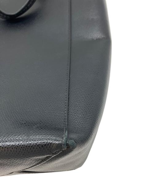 CELINE（セリーヌ）CELINE (セリーヌ) バーティカルカバスモールレザー2WAYショルダーバッグ ブラックの古着・服飾アイテム
