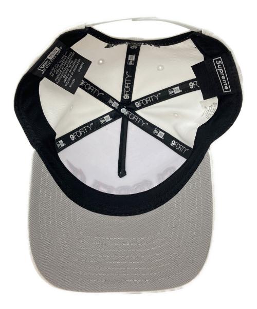 New Era（ニューエラ）New Era (ニューエラ) SUPREME (シュプリーム) Sharp Spellout Adjustable ホワイトの古着・服飾アイテム