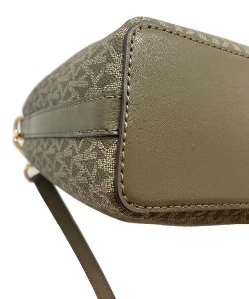 MICHAEL KORS（マイケルコース）MICHAEL KORS (マイケルコース) CARSON センタージップサッチェル S オリーブの古着・服飾アイテム