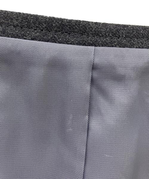 J.PRESS（ジェイプレス）J.PRESS (ジェイプレス) 3Pウールスーツ グレー サイズ:C90 W 76 T165の古着・服飾アイテム