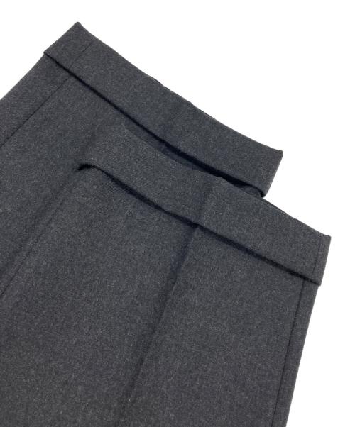 J.PRESS（ジェイプレス）J.PRESS (ジェイプレス) 3Pウールスーツ グレー サイズ:C90 W 76 T165の古着・服飾アイテム