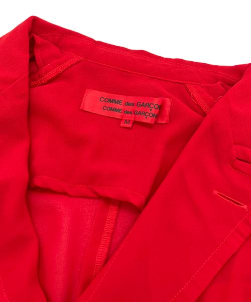COMME des GARCONS COMME des GARCONS（コムデギャルソン コムデギャルソン）COMME des GARCONS COMME des GARCONS (コムデギャルソン コムデギャルソン) ショートジャケット レッド サイズ:SIZE Mの古着・服飾アイテム