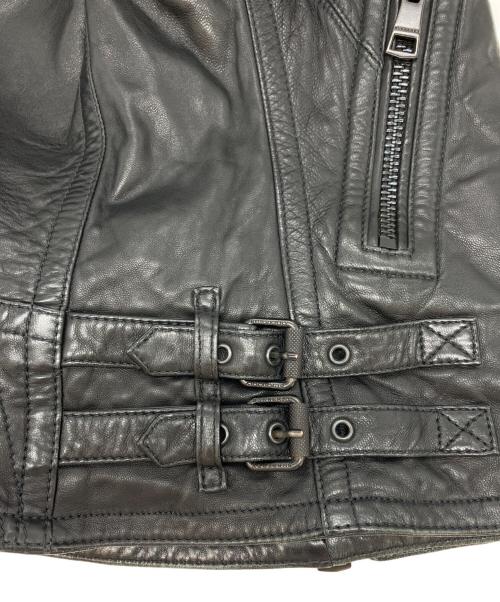 BURBERRY BRIT（バーバリーブリット）BURBERRY BRIT (バーバリーブリット) ラムレザーライダースジャケット ブラック サイズ:UK8の古着・服飾アイテム