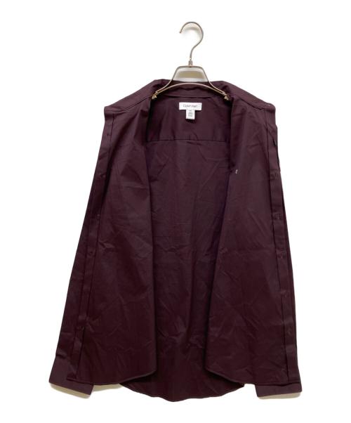 Calvin Klein（カルバンクライン）Calvin Klein (カルバンクライン) シャツ ボルドー サイズ:M 未使用品の古着・服飾アイテム