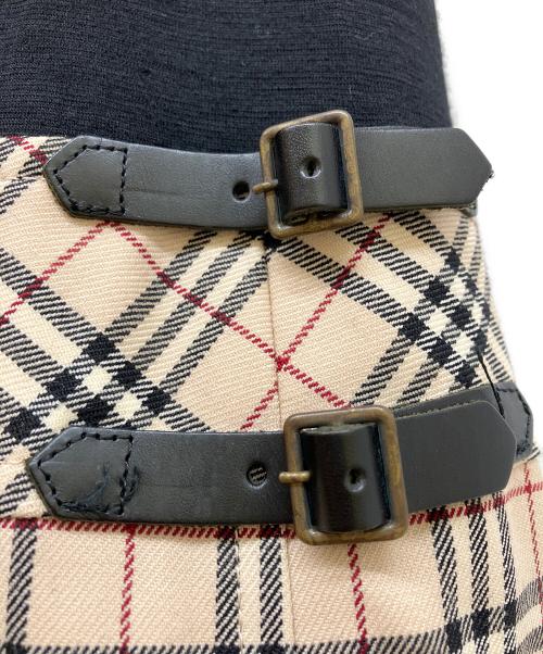 BURBERRY BLUE LABEL（バーバリー ブルー レーベル）BURBERRY BLUE LABEL (バーバリー ブルー レーベル) ノバチェックドッキングワンピース ブラック×ベージュ サイズ:38の古着・服飾アイテム