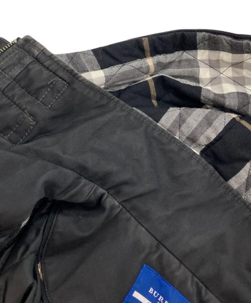 BURBERRY BLUE LABEL（バーバリー ブルー レーベル）BURBERRY BLUE LABEL (バーバリー ブルー レーベル) ミリタリージャケット ブラック サイズ:36の古着・服飾アイテム