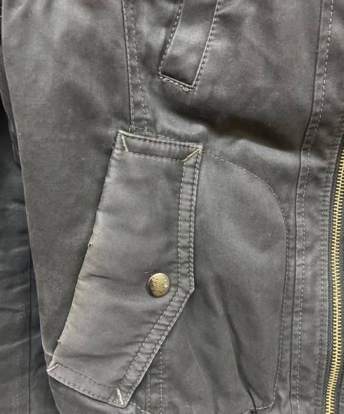 BURBERRY BLUE LABEL（バーバリー ブルー レーベル）BURBERRY BLUE LABEL (バーバリー ブルー レーベル) ミリタリージャケット ブラック サイズ:36の古着・服飾アイテム