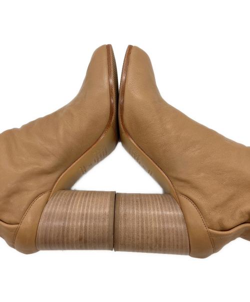 Martin Margiela22（マルタン・マルジェラ22）Martin Margiela22 (マルタン・マルジェラ22) Tabi アンクルブーツ ベージュ サイズ:37の古着・服飾アイテム