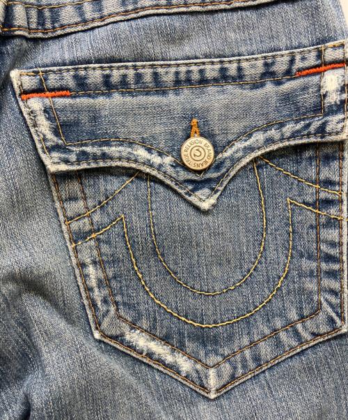 TRUE RELIGION（トゥルー レリジョン）TRUE RELIGION (トゥルー レリジョン) JOEYデニムフレアパンツ ブルー サイズ:SIZE 28×33の古着・服飾アイテム