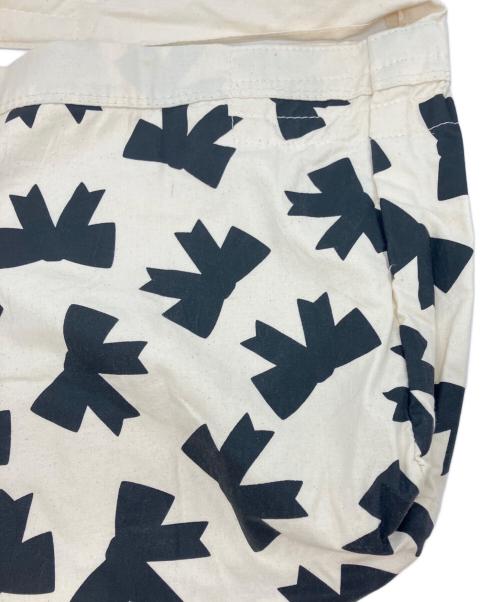 tricot COMME des GARCONS（トリココムデギャルソン）tricot COMME des GARCONS (トリココムデギャルソン) リボンプリントリバーシブルショルダーバッグ サイズ:-の古着・服飾アイテム