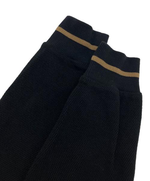 FRED PERRY（フレッドペリー）FRED PERRY (フレッドペリー) ティップピケ テクスチャーワッフル コットン ニットカーディガン ブラック サイズ:Sの古着・服飾アイテム