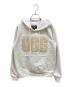 UGG（アグ）の古着「Rey UGGfluff Logo Hoodie」｜ホワイト