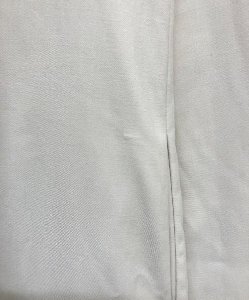 KUMIKYOKU（クミキョク）KUMIKYOKU (クミキョク) ハンサムツイル ワンピース ベージュ サイズ:3 未使用品の古着・服飾アイテム