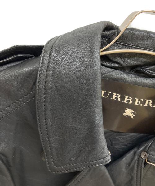 BURBERRY（バーバリー）BURBERRY (バーバリー) レザーショートトレンチジャケット ブラック サイズ:40の古着・服飾アイテム