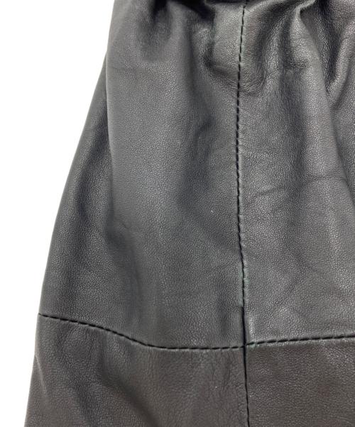 BURBERRY（バーバリー）BURBERRY (バーバリー) レザーショートトレンチジャケット ブラック サイズ:40の古着・服飾アイテム