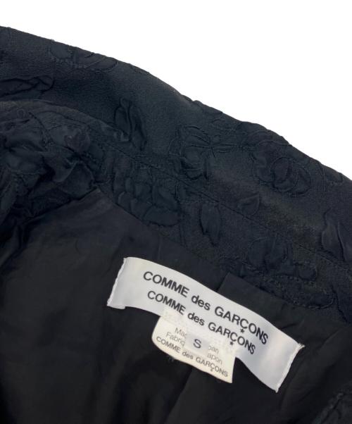 COMME des GARCONS COMME des GARCONS（コムデギャルソン コムデギャルソン）COMME des GARCONS COMME des GARCONS (コムデギャルソン コムデギャルソン) フラワージャガードジャケット ブラック サイズ:Sの古着・服飾アイテム