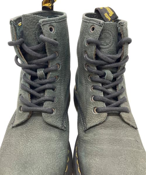 Dr.Martens（ドクターマーチン）Dr.Martens (ドクターマーチン) RONNIE 8ホールブーツ グレー サイズ:UK7の古着・服飾アイテム