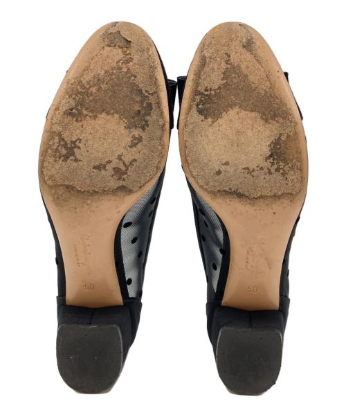 Salvatore Ferragamo（サルヴァトーレ フェラガモ）Salvatore Ferragamo (サルヴァトーレ フェラガモ) ヴァラリボンメッシュパンプス ブラック サイズ:5Dの古着・服飾アイテム