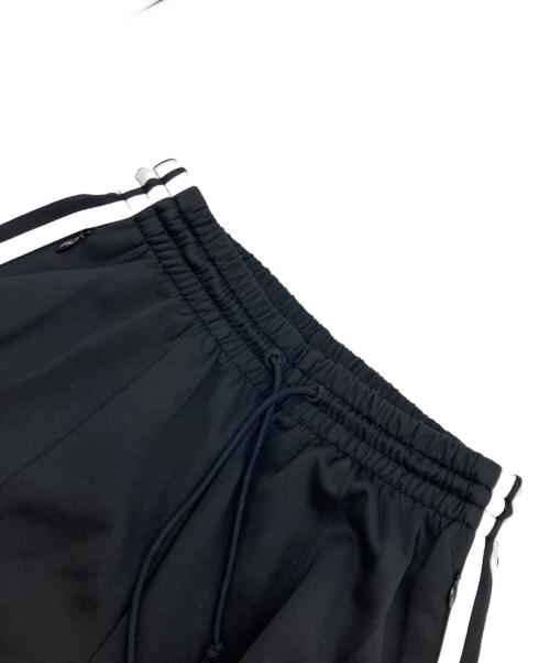 adidas Originals（アディダスオリジナル）adidas Originals (アディダスオリジナル) トラックワイドパンツ ブラック サイズ:Mの古着・服飾アイテム