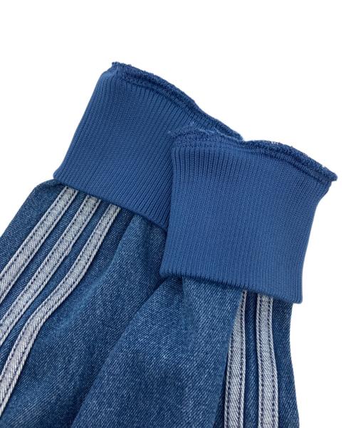 adidas（アディダス）adidas (アディダス) デニム ファイヤーバード トラックトップ インディゴ サイズ:XS 未使用品の古着・服飾アイテム