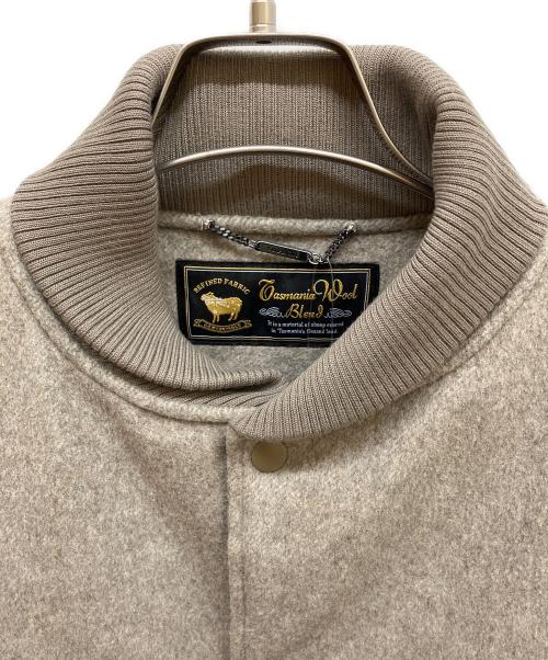 B.C STOCK（ビーセーストック）B.C STOCK (ビーセーストック) ウインドシャフト バーシティージャケット ブラウン サイズ:M 未使用品の古着・服飾アイテム