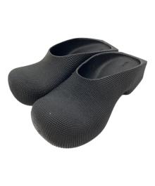 Body Amplification Devices（ボディ・アンプリフィケーション・デバイス）の古着「Heeled Clog」｜ブラック