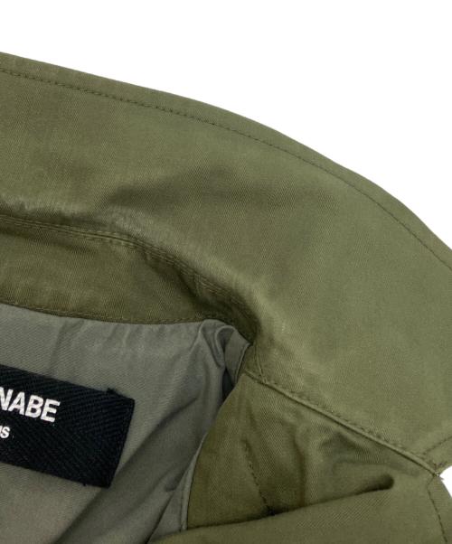 JUNYA WATANABE COMME des GARCONS（(ジュンヤワタナベ コムデギャルソン）JUNYA WATANABE COMME des GARCONS ((ジュンヤワタナベ コムデギャルソン) ブローチ付ダブルジャケット オリーブ サイズ:Sの古着・服飾アイテム