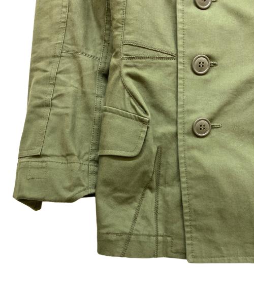 JUNYA WATANABE COMME des GARCONS（(ジュンヤワタナベ コムデギャルソン）JUNYA WATANABE COMME des GARCONS ((ジュンヤワタナベ コムデギャルソン) ブローチ付ダブルジャケット オリーブ サイズ:Sの古着・服飾アイテム