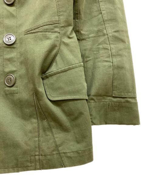 JUNYA WATANABE COMME des GARCONS（(ジュンヤワタナベ コムデギャルソン）JUNYA WATANABE COMME des GARCONS ((ジュンヤワタナベ コムデギャルソン) ブローチ付ダブルジャケット オリーブ サイズ:Sの古着・服飾アイテム