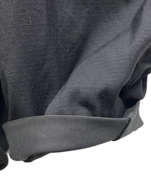 ARC'TERYX（アークテリクス）ARC'TERYX (アークテリクス) ATOM LT HOODY ブラック サイズ:XLの古着・服飾アイテム