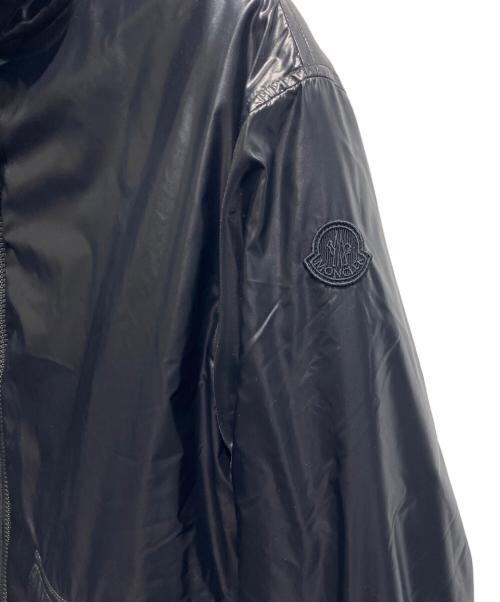 MONCLER（モンクレール）MONCLER (モンクレール) ADOXE GIUBBOTTO リバーシブルFファージャケット ブラック×ベージュ サイズ:2の古着・服飾アイテム