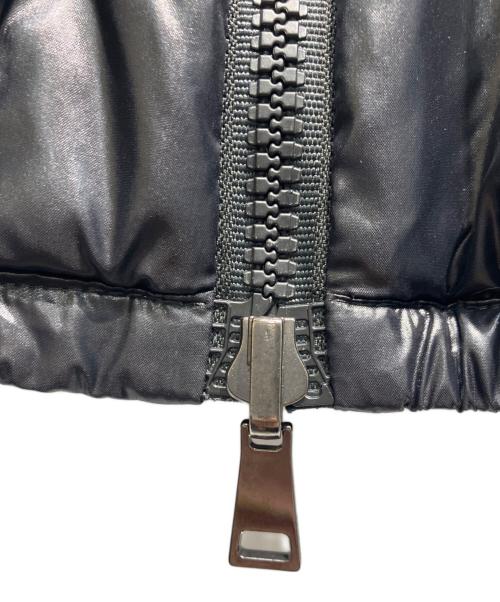 MONCLER（モンクレール）MONCLER (モンクレール) ADOXE GIUBBOTTO リバーシブルFファージャケット ブラック×ベージュ サイズ:2の古着・服飾アイテム