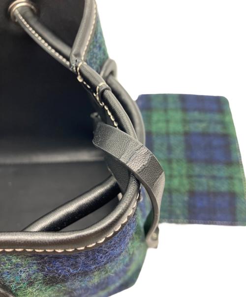 VASIC（ヴァジック）VASIC (ヴァジック) Harris Tweed (ハリスツイード) ポーチ付巾着ショルダーバッグ グリーン サイズ:下記参照の古着・服飾アイテム