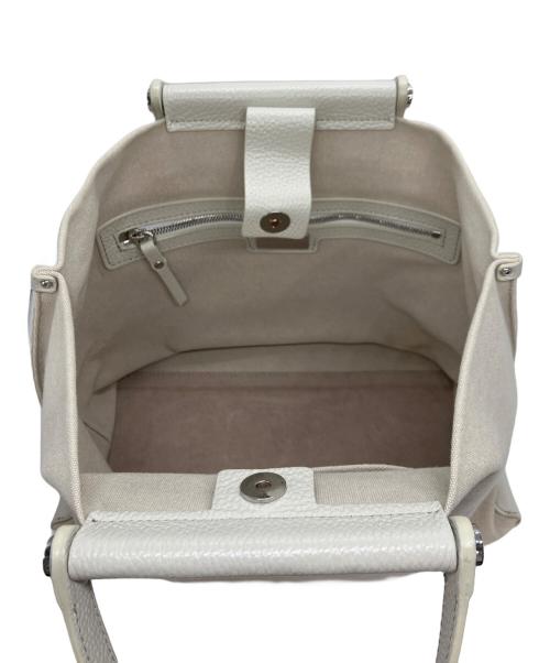 IACUCCI（イアクッチ）IACUCCI (イアクッチ) ソルベットMトートバッグ ホワイト サイズ:下記参照の古着・服飾アイテム