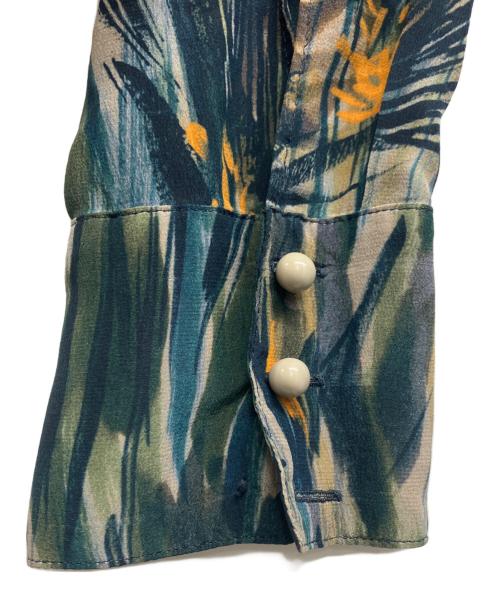 MaxMara（マックスマーラ）MaxMara (マックスマーラ) 総柄ボウタイブラウス グリーン サイズ:36の古着・服飾アイテム
